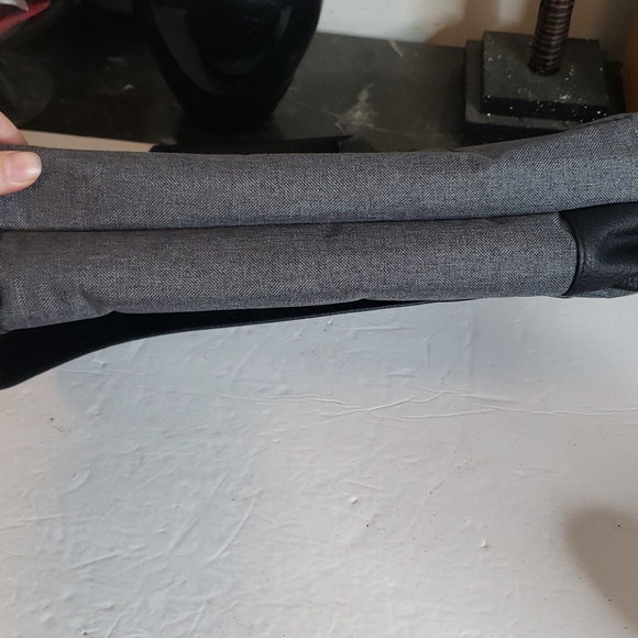 Vangoddy Chrono Messenger Bag Black & Gray NWOT - Picture 3 of 9